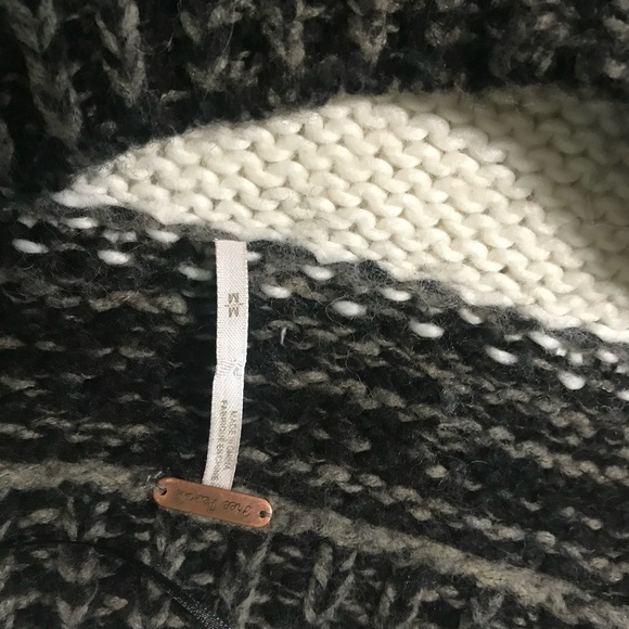 Free People Womens fair isle knit sweater M winter chunky cozy - Picture 4 of 6